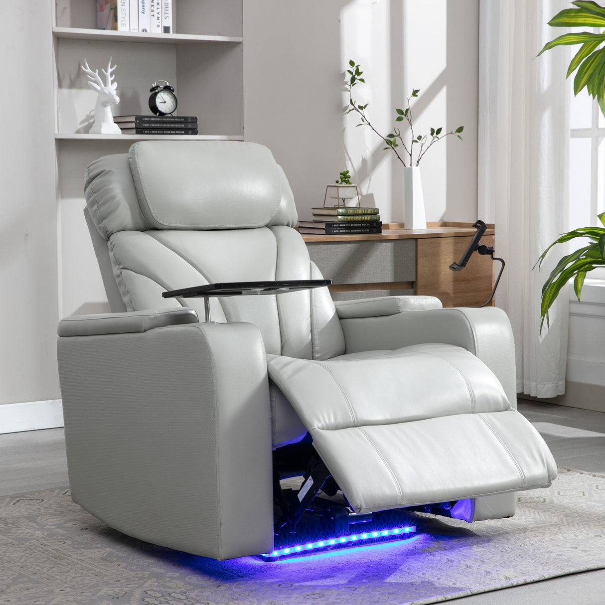 Power Motion Recliner With USB Charging Port And Hidden Arm Storage, Home Theater Seating With Convenient Cup Holder Design, And Stereo