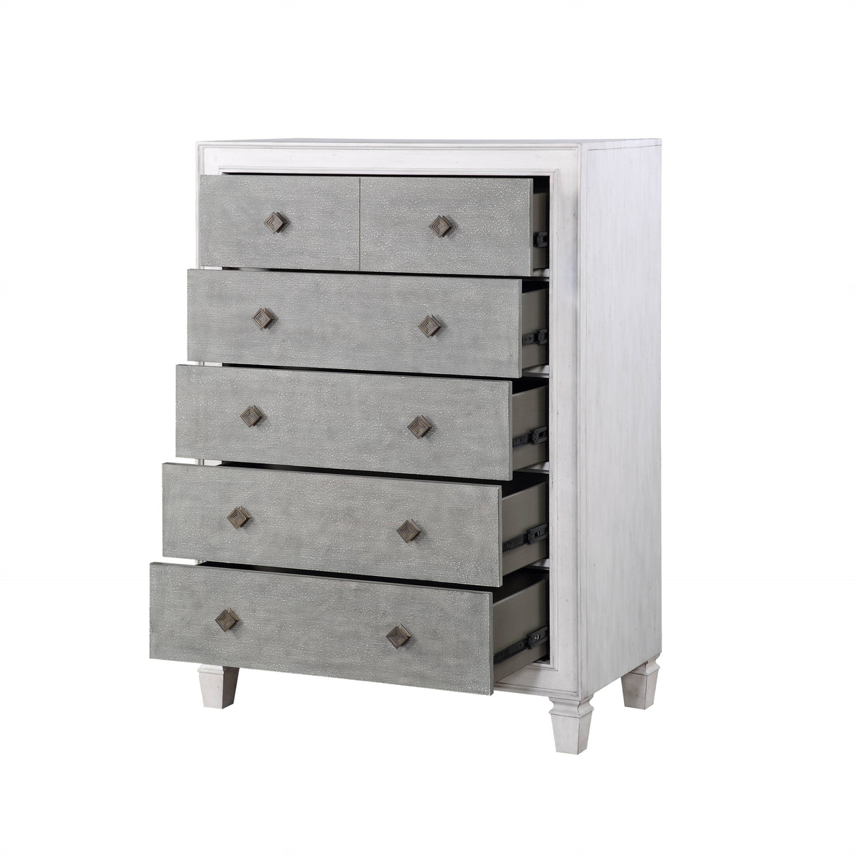 Katia - Weathered Chest - White